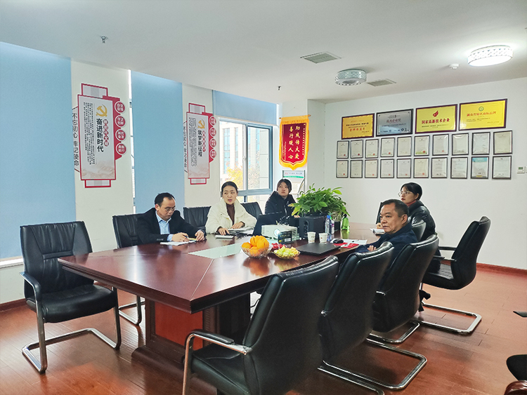 国外客户来访MG不朽情缘能源，交流洽谈持续不断！