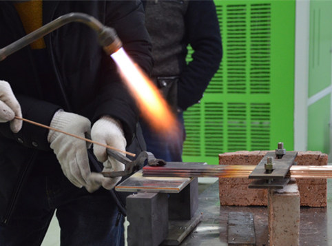 MG不朽情缘能源OKOH7500氢氧焰焊接机 铜排焊接效果